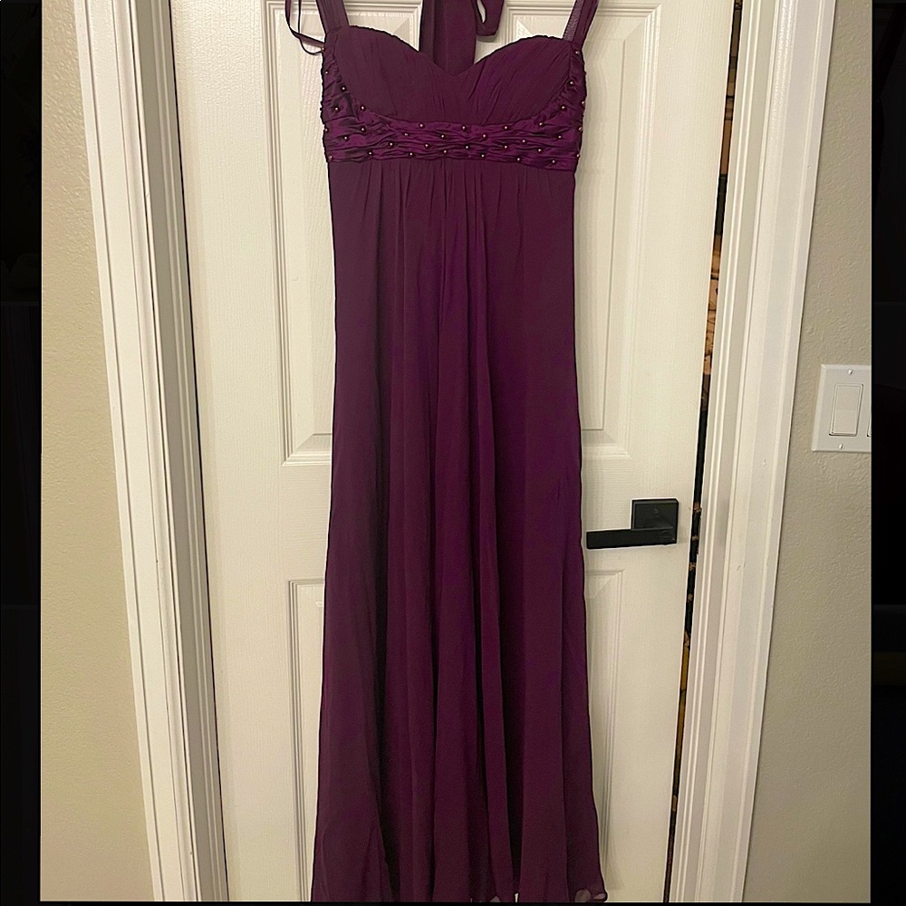 Beautiful elegant full length evening dress